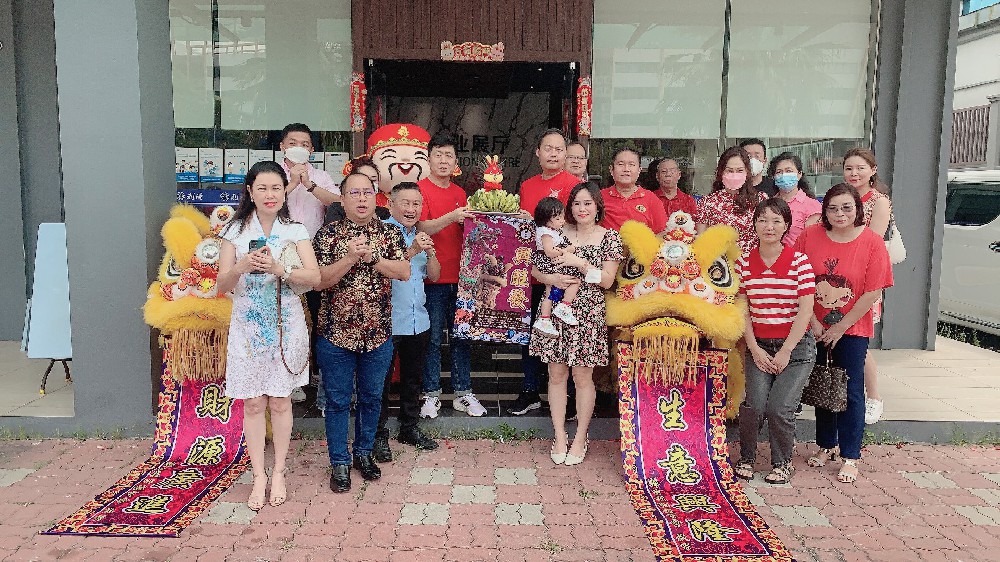 Good Luck with Work Throughout the Year! The FEI Chinese New Year Kick-Off Meeting Held Success